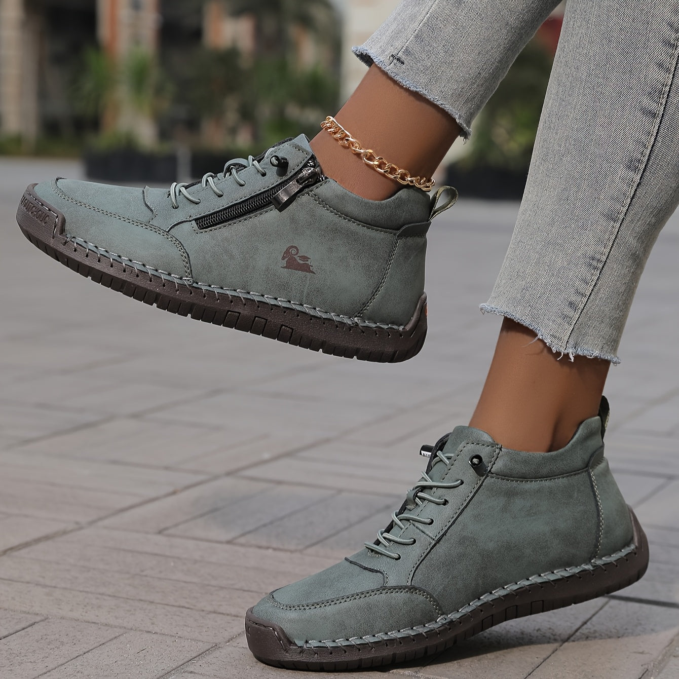 Jesmara - スタイリッシュなカジュアルシューズ