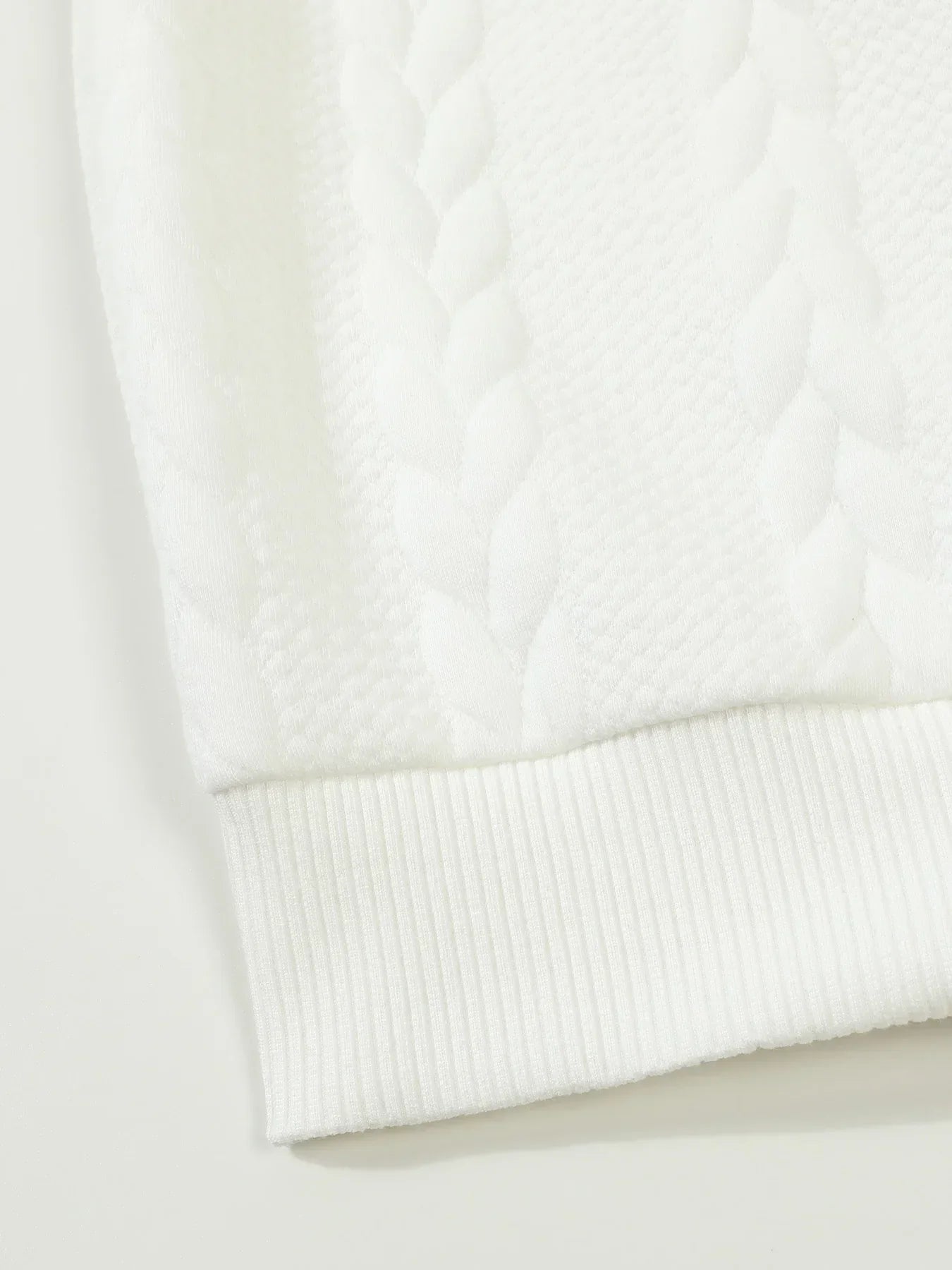 Fendriel - スタイリッシュカジュアルセーター