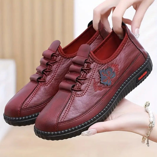 Celinae - スタイリッシュカジュアルシューズ