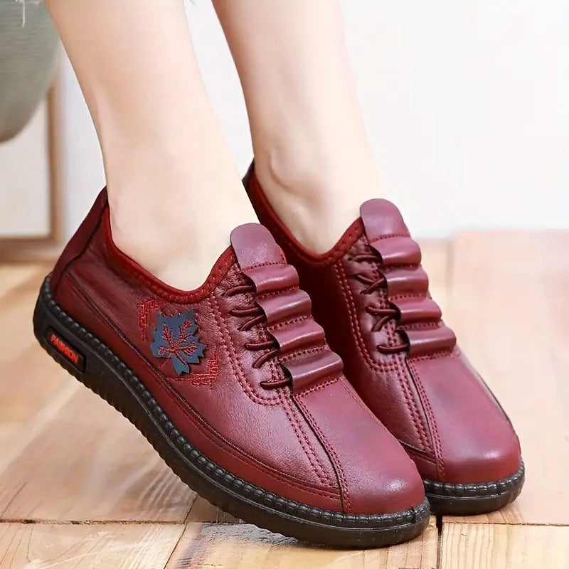 Celinae - スタイリッシュカジュアルシューズ