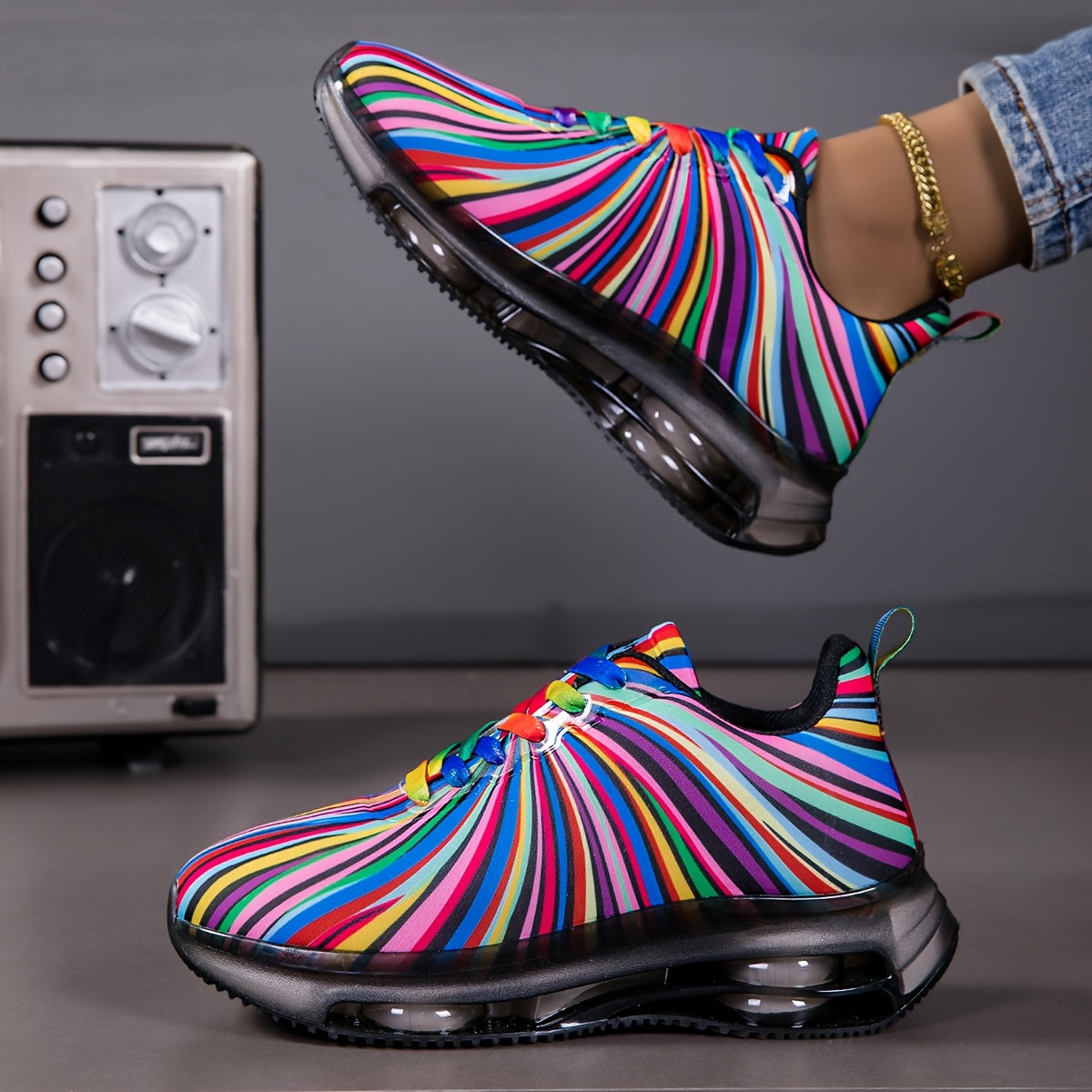 Zaraya - スタイリッシュなカジュアルスニーカー