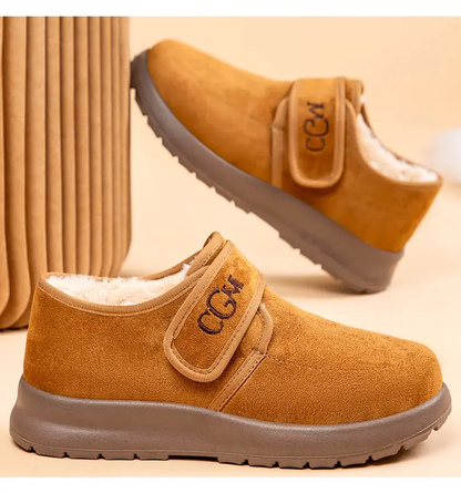 Jesmina - スタイリッシュなカジュアルシューズ