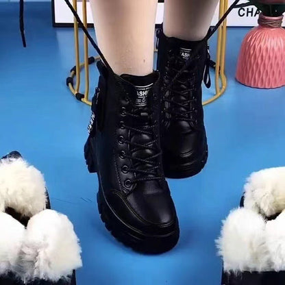 Maya - スタイリッシュなカジュアルアンクルブーツ