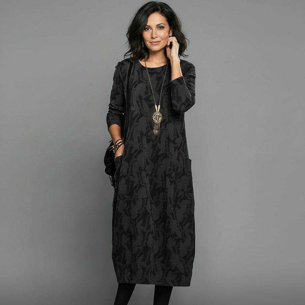 Alisson - スタイリッシュなカジュアルミディドレス