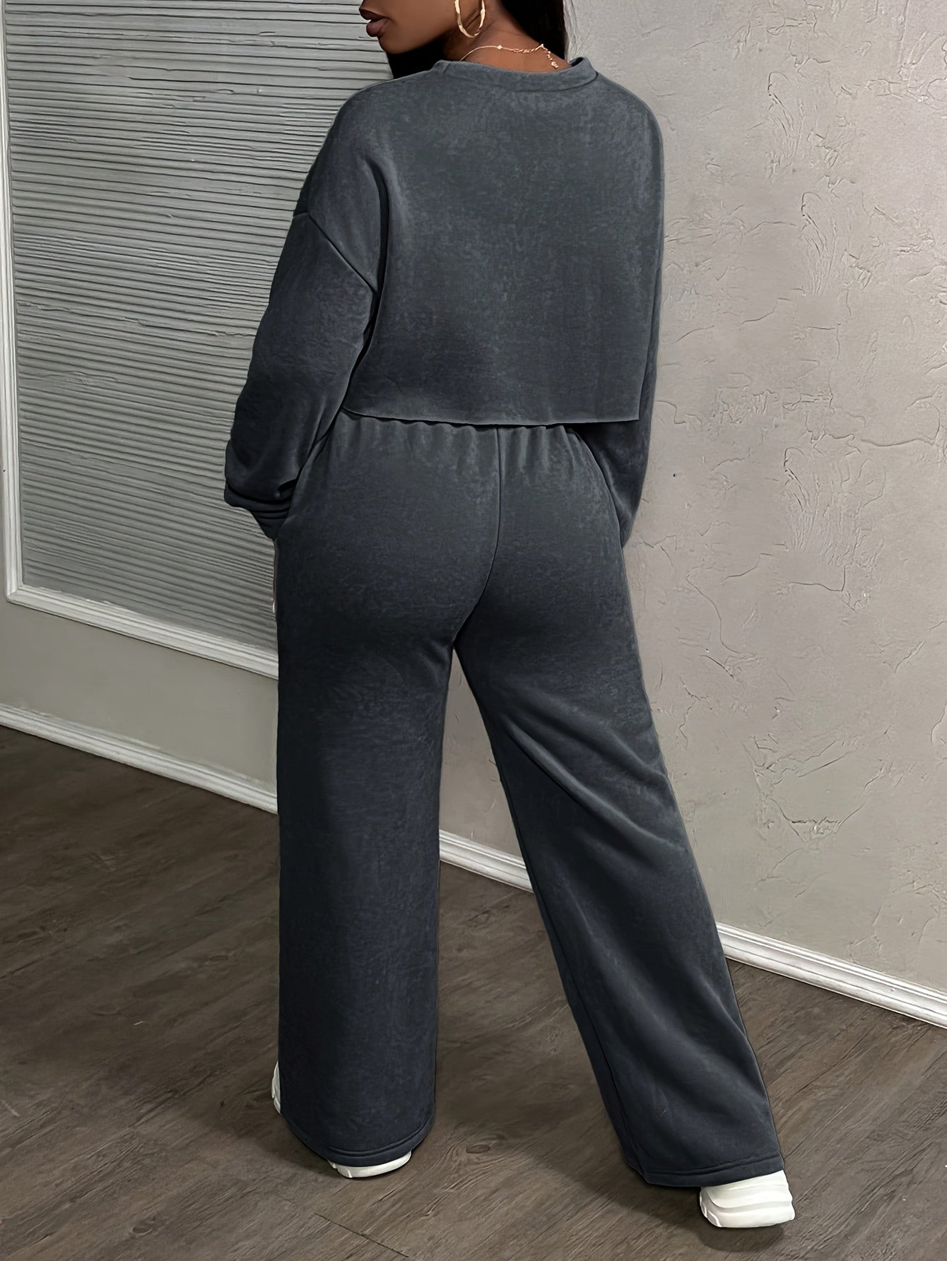 Callindra - スタイリッシュカジュアル2ピースセット