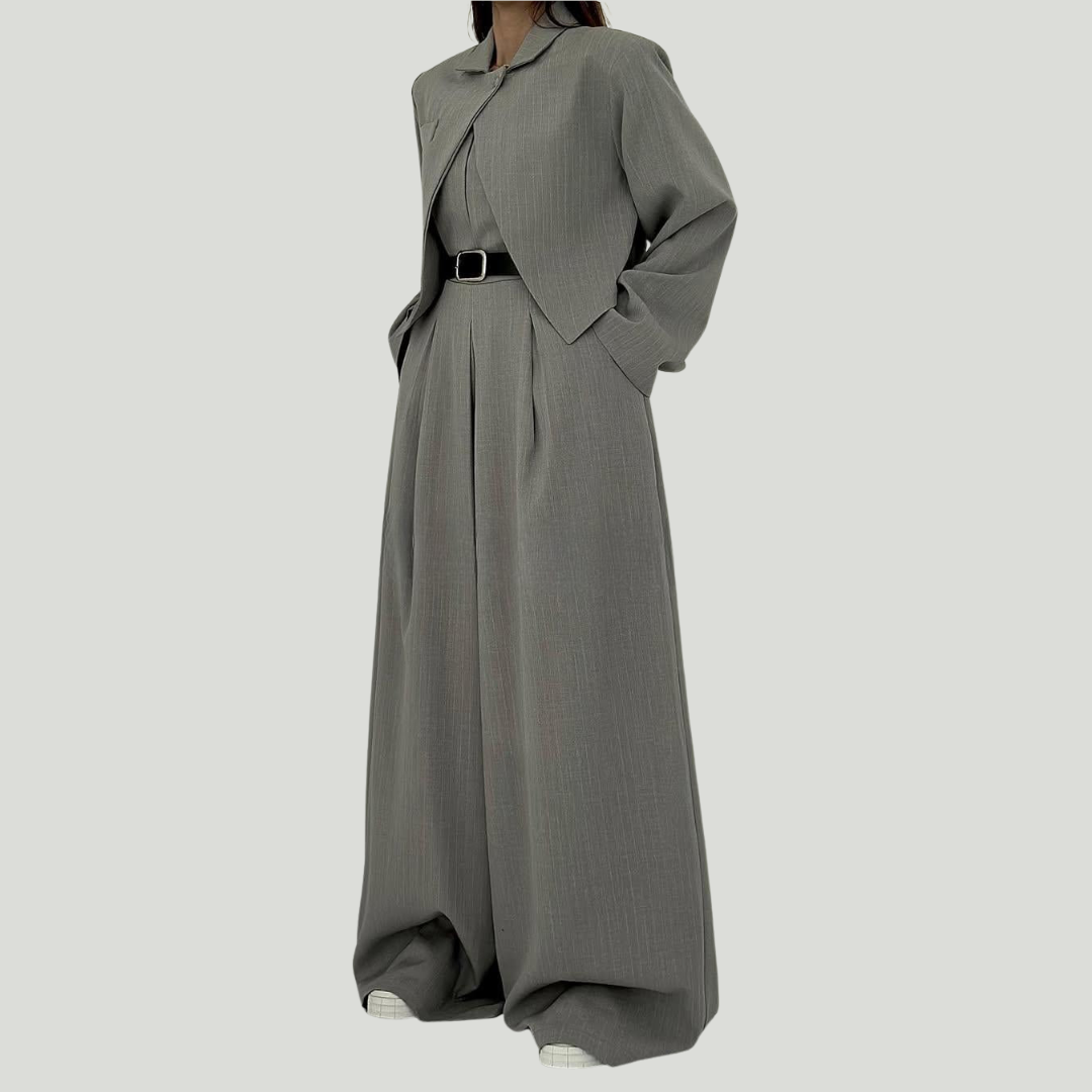 Lyranel - スタイリッシュなカジュアルジャンプスーツ