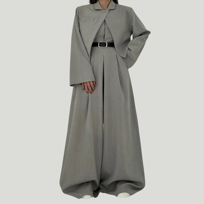 Lyranel - スタイリッシュなカジュアルジャンプスーツ