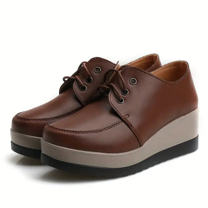 Eleniya - スタイリッシュなカジュアルシューズ