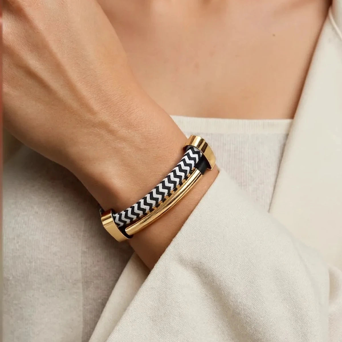 Elara - 幾何学的ロープジュエリーセット