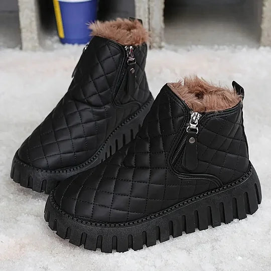 Norissa - スタイリッシュなカジュアルブーツ