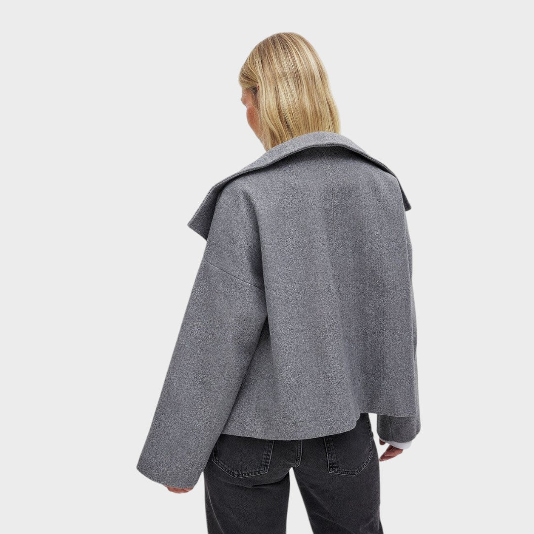 Elisabetta - スタイリッシュカジュアルコート