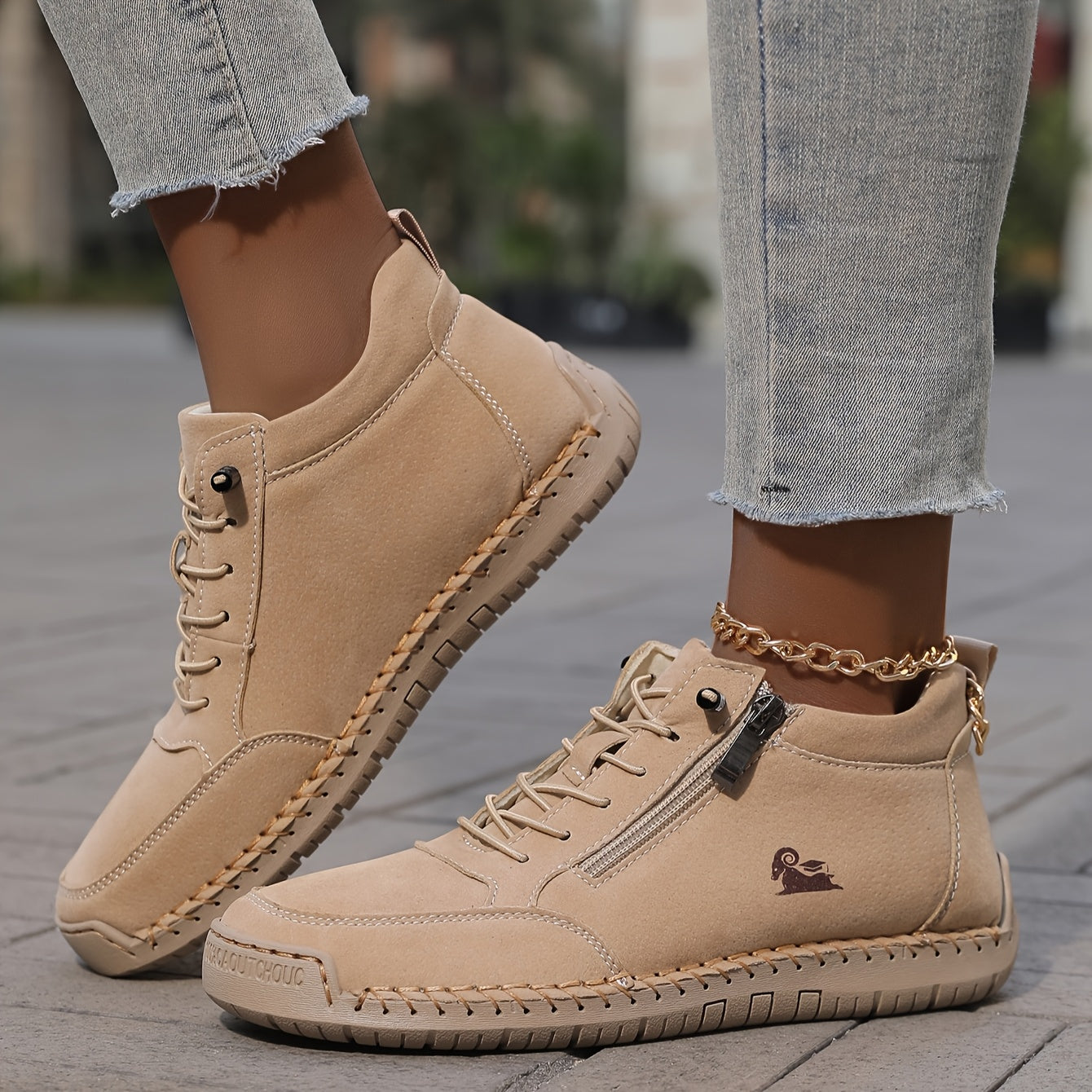 Jesmara - スタイリッシュなカジュアルシューズ